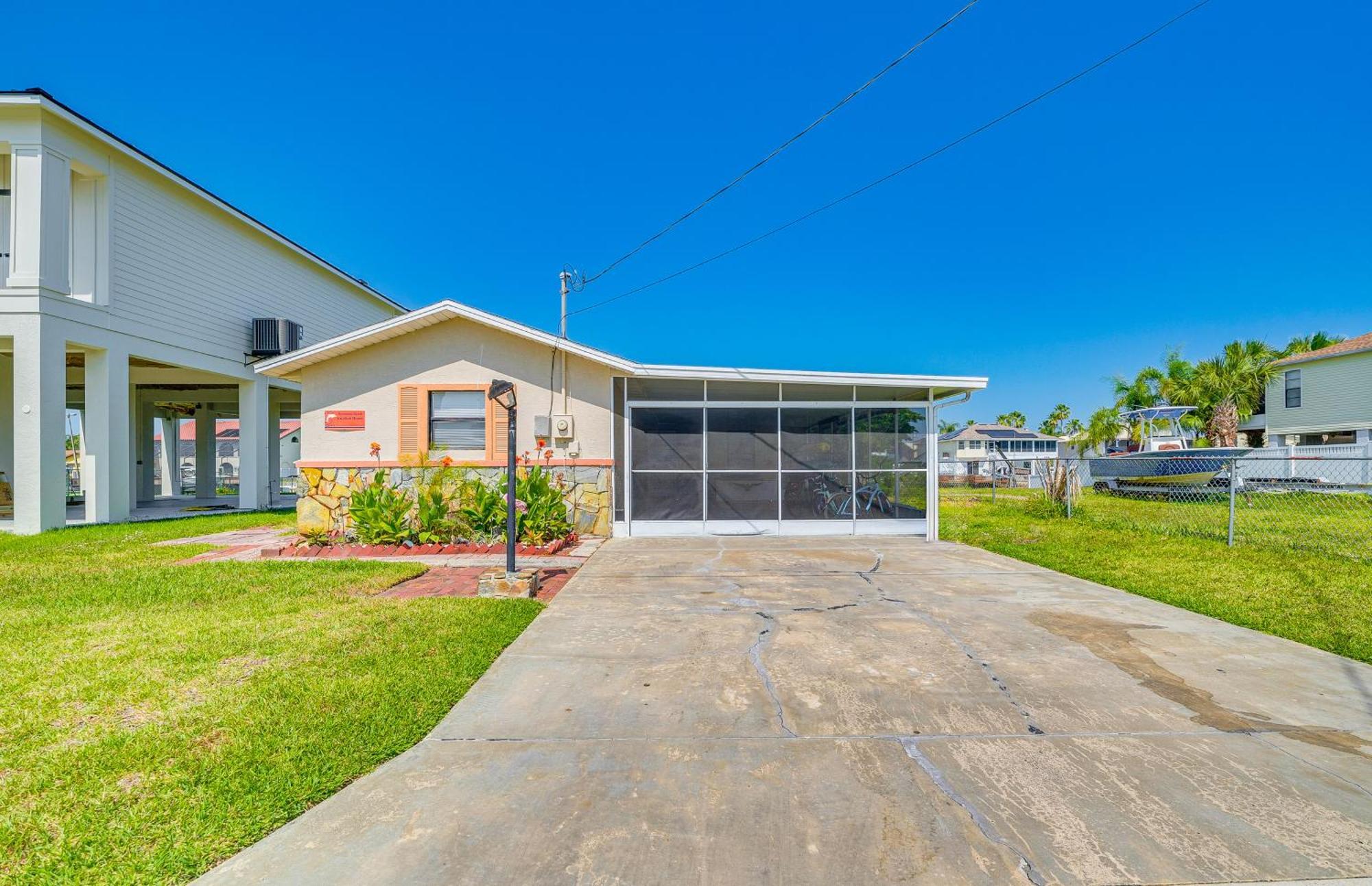 Waterfront Hernando Beach Home With Dock And Hot Tub! Екстер'єр фото