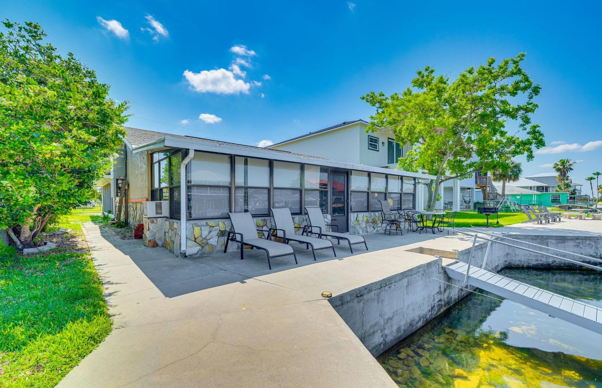 Waterfront Hernando Beach Home With Dock And Hot Tub! Екстер'єр фото